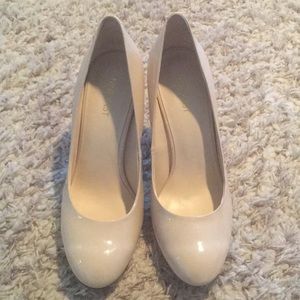 Nine West Beige Pumps